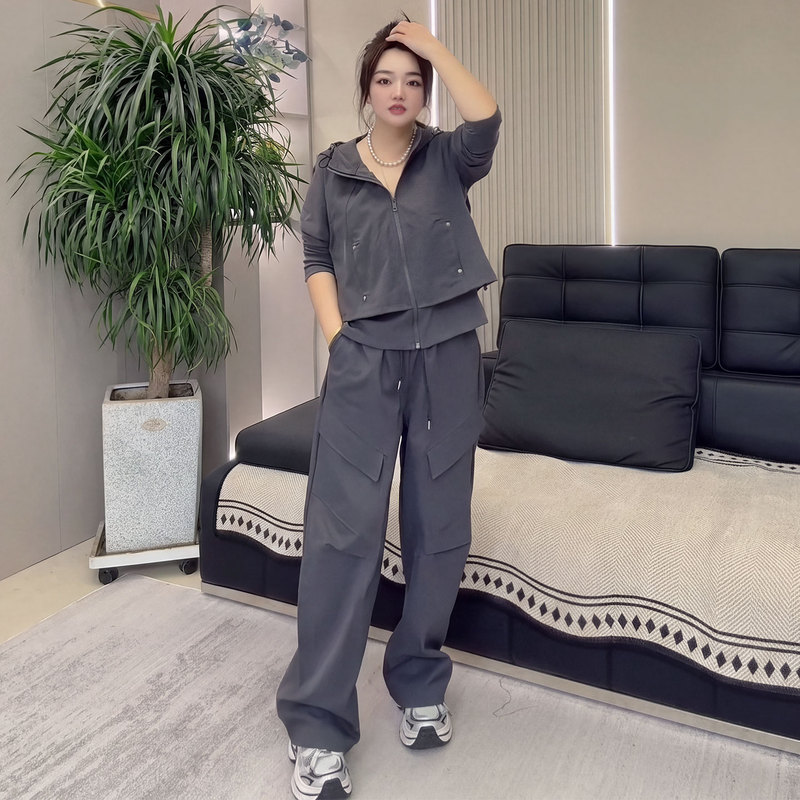 Plus-Size Fashion for Chubby Girls 2026 Autumn New Loose Slimming Workwear Hooded Jacket and Casual Pants Two-Piece Set Trendy Plus-Size Fashion for Chubby Girls 2026 Autumn New Loose Slimming Workwear Hooded Jacket and Casual Pants Two-Piece Set Trendy