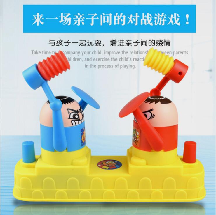 Fumbling Internet Red Toys Children's attack Anti-war Little People's Parent-Child Interaction for the Little People's Desktop Game Ideas