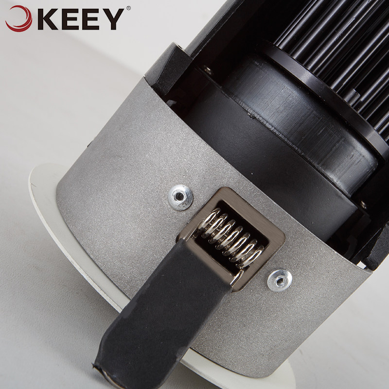 ��һ����cob��ѣ��Ƕ��ʽţ�۵�QY-TH914