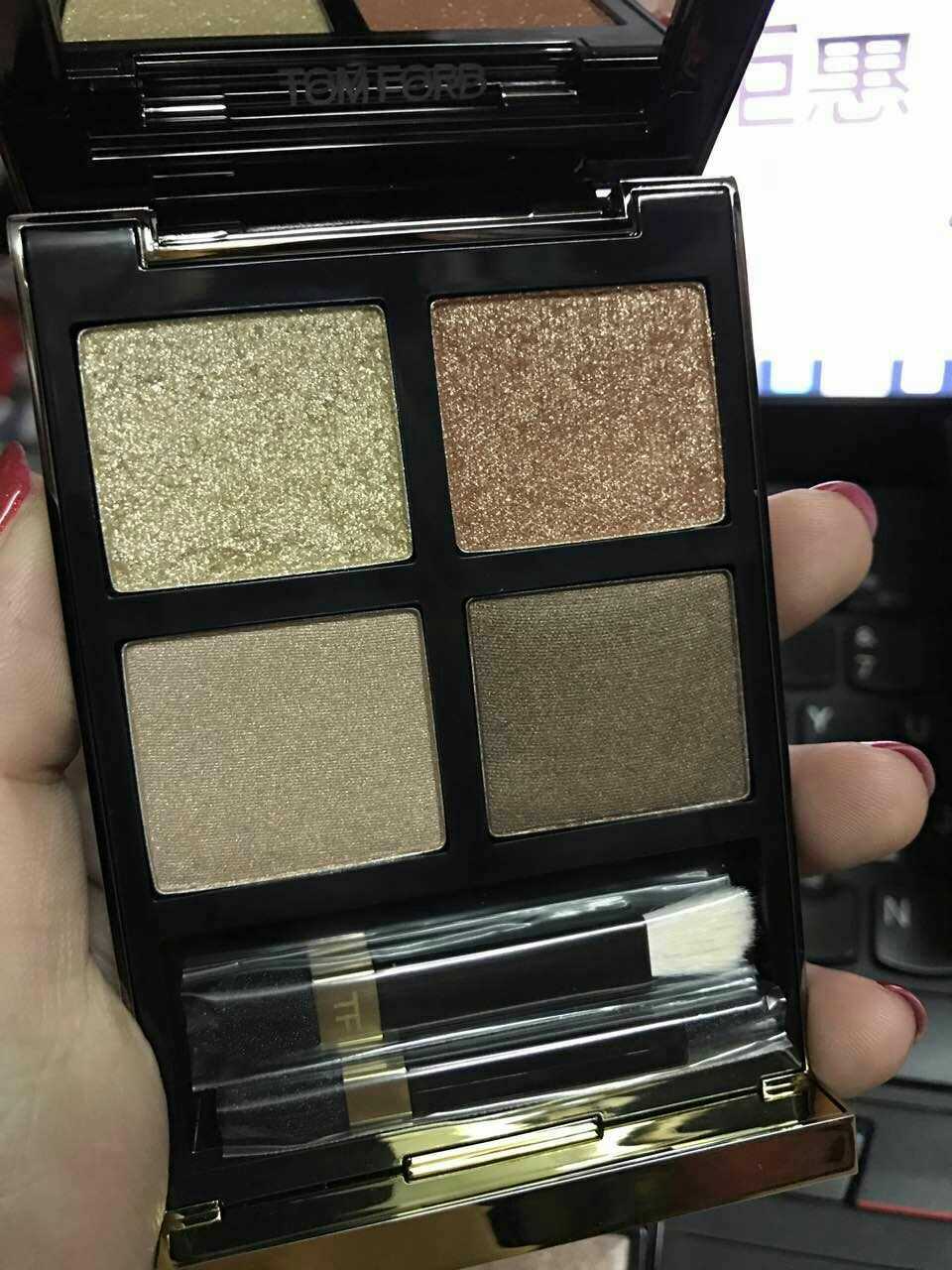 Spot tom ford TF Tom Ford phấn mắt bốn màu 01 màu bron20disco bụi phấn mắt hàn quốc