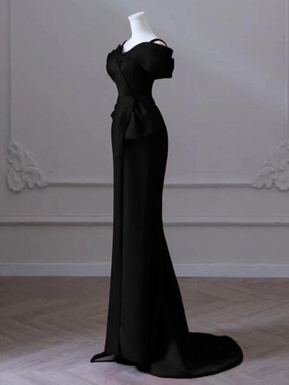 One-Shoulder Black Evening Dress 2025 New Style Banquet High-End Fishtail Dress for Women Light Luxury Niche Host High-End