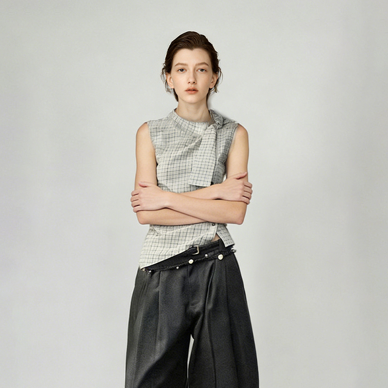 Auroram [Salt Series Keluli] Design Top for Women Layered under a Shirt Sleeveless Tencel Cotton Shirt