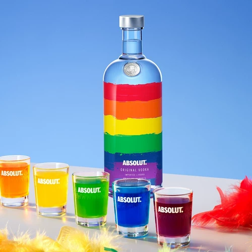 Швеция абсолютно гордится водкой на 40 градусов Absolut Vodka Spirits Коктейль