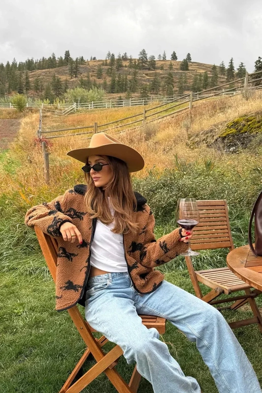 American Style Niche Women's Casual Versatile Sherpa Horse Print Lapel Zipper Long-Sleeve Sweatshirt Jacket American Style Niche Women's Casual Versatile Sherpa Horse Print Lapel Zipper Long-Sleeve Sweatshirt Jacket