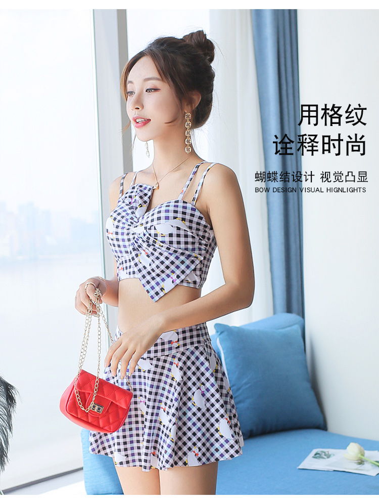 Áo tắm nữ 2018 mới sinh viên ba mảnh Hàn Quốc nhỏ thướt tha trở lại thon thả gợi cảm váy đầm xuân bikini 2 mảnh màu đen	