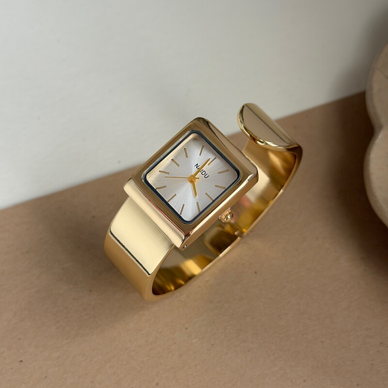 Naidu Light Luxury Gold Open Bracelet Watch for Women, Simple Square Dial, Ins-Style Student Commuter Quartz Watch