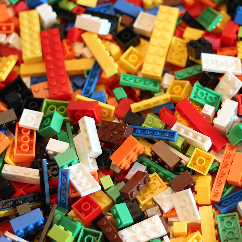 Children's puzzle small particles put together building blocks compatible building blocks plastic plastic building blocks early education creative change red