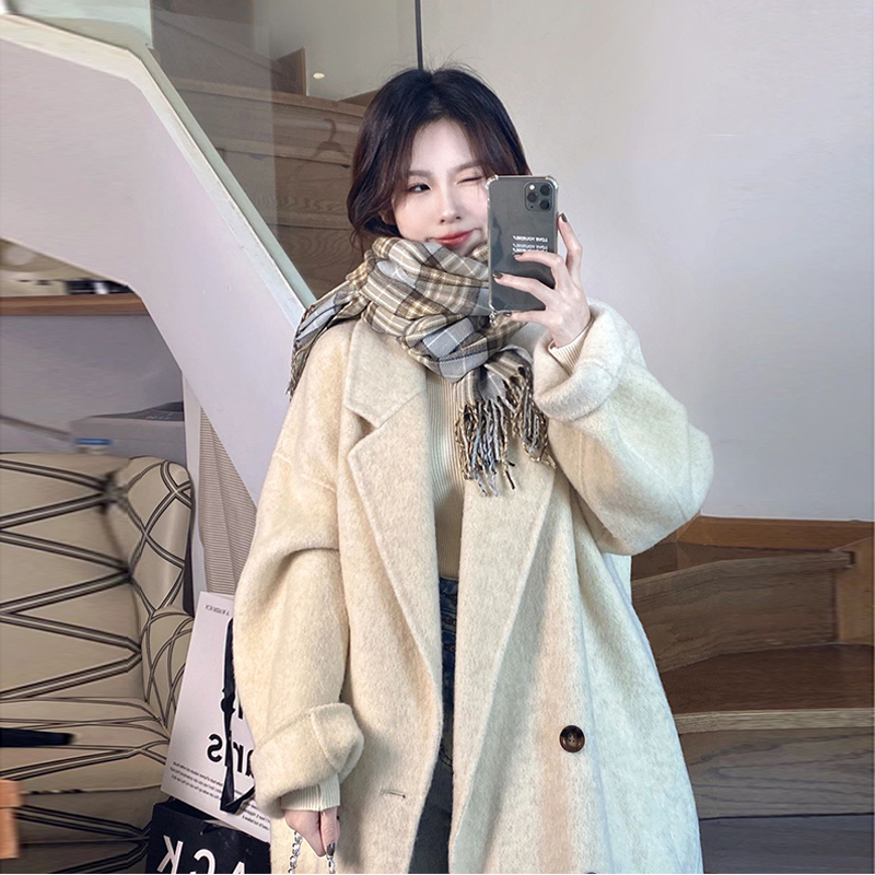 Oat color Son Great Coat Woman 2023 Autumn Winter New Superior Sense Little Subplume Liner Wool Coat-Taobao