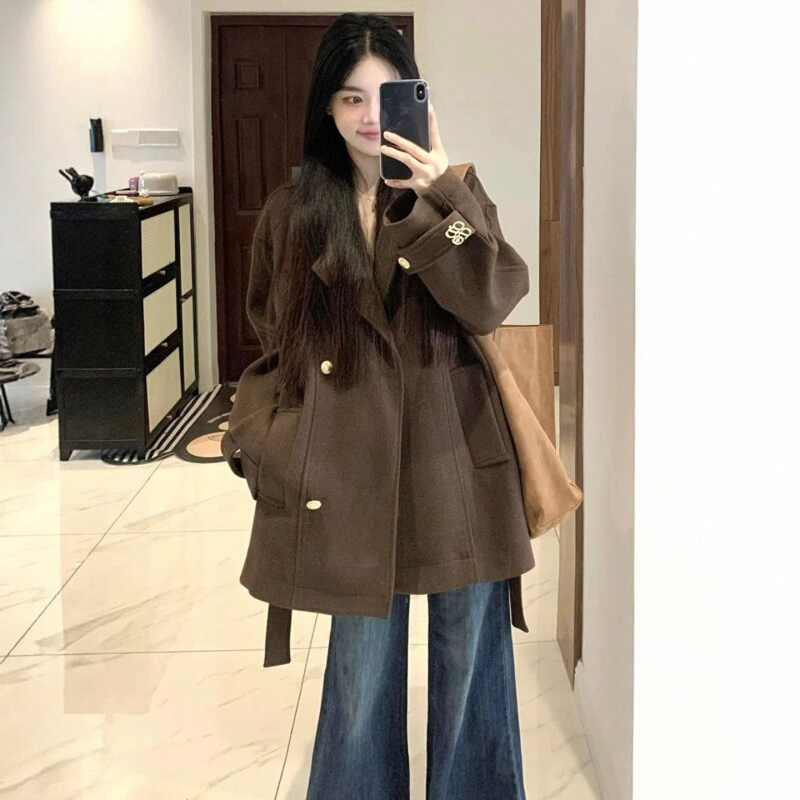 High-End Stand-Up Collar Retro Brown Woolen Coat for Women 2025 Winter New Style Down-Lined Woolen Jacket