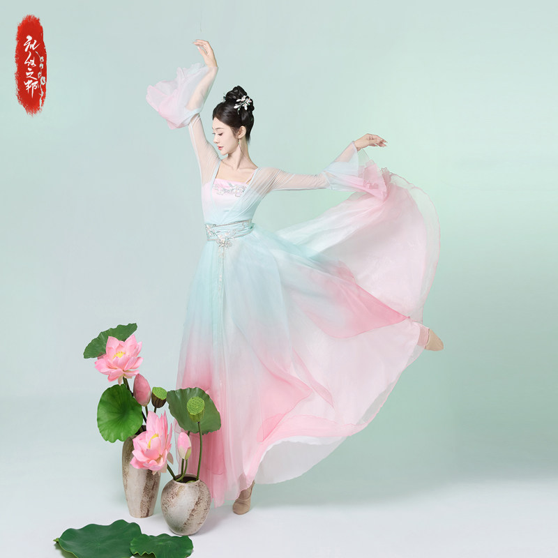 古典舞者的梦想之选🌟 古风演绎舞台女神 -古典舞服-淘宝好物网
