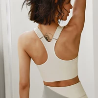 Молоко белое (в общедоступной версии нет логотипа)