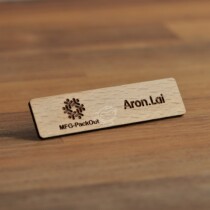 Chest card customized high-grade wooden staff card solid wood pin work brand hotel personalized wood carving breast card custom lettering