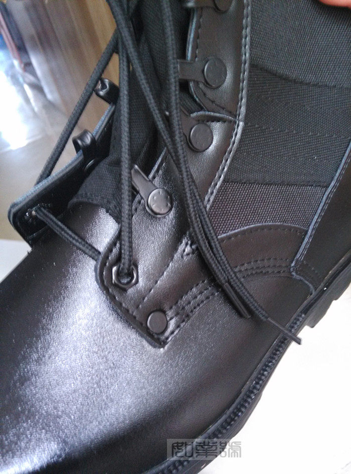 Boots militaires en cuir - Ref 1398037 Image 9