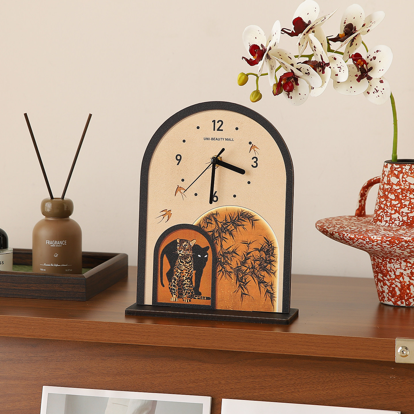 French-Style Vintage Desktop Clock Ornament, Tabletop Clock, Silent Clock for Living Room Tv Cabinet Decoration
