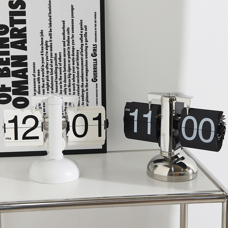 Creative Automatic Page-turning Clock Desktop Calendar Pendulum mechanical table swing desktop digital timepiece Living room light and luxurious decoration-Taobao