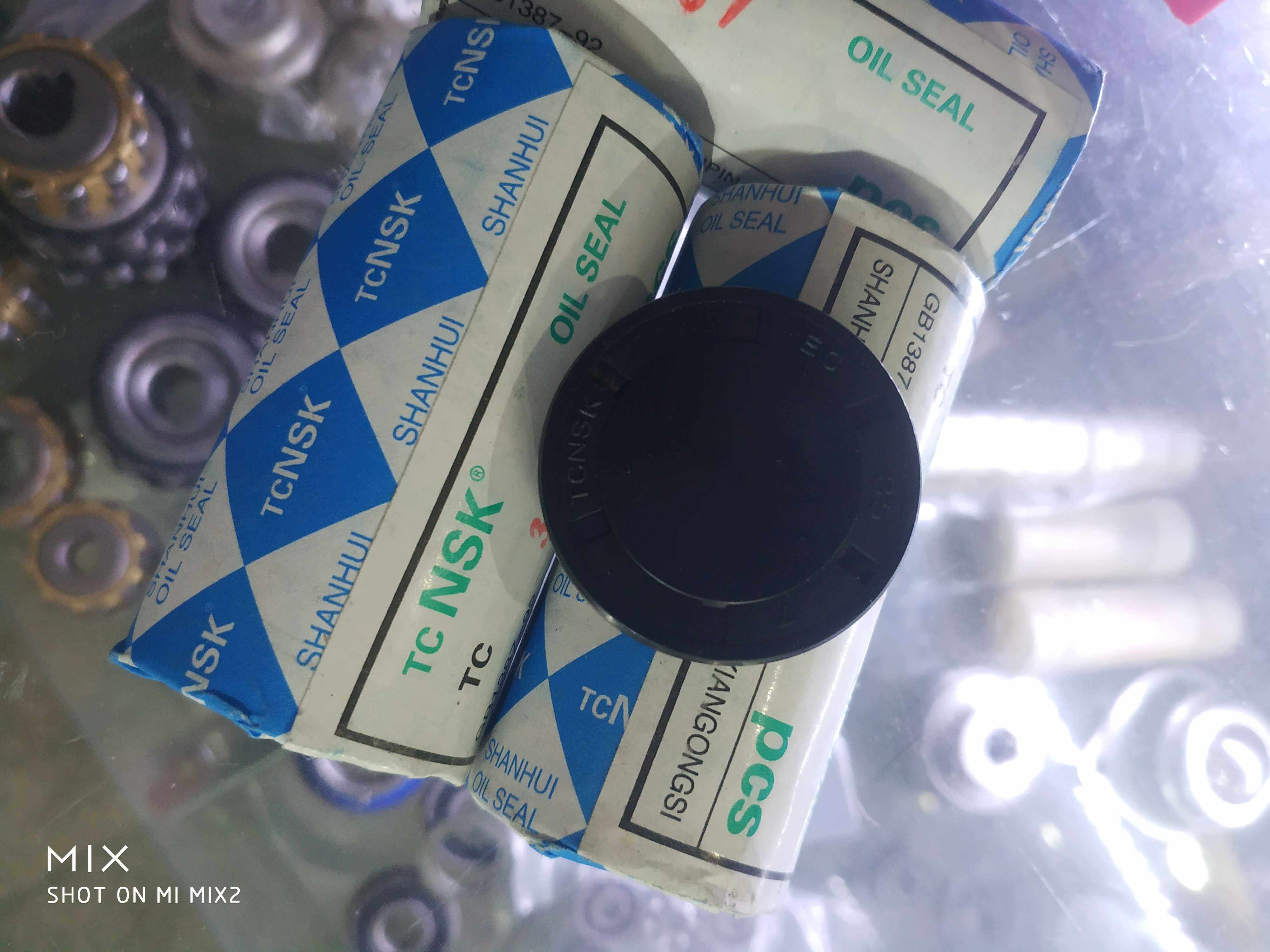 NSK blind lid oil seal lid VK end cover sultry cover EC28 * 7 30 * 7 32 * 7 35 * 7 35 * 8 37 * 7