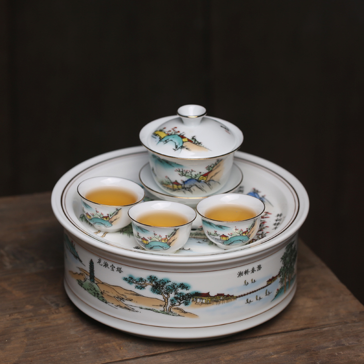 Chaozhou Eight Scenic Spots Autumn Mountain Red Trees Kung Fu Specialty Tea Set Gift Set Home Decor Small Size Complete Chinese Style