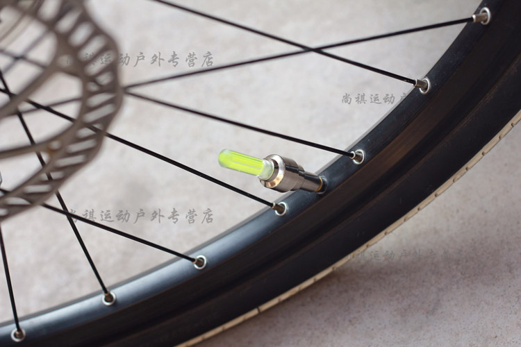 Eclairage pour vélo DUUTI - feux de Valve - Ref 2404886 Image 9