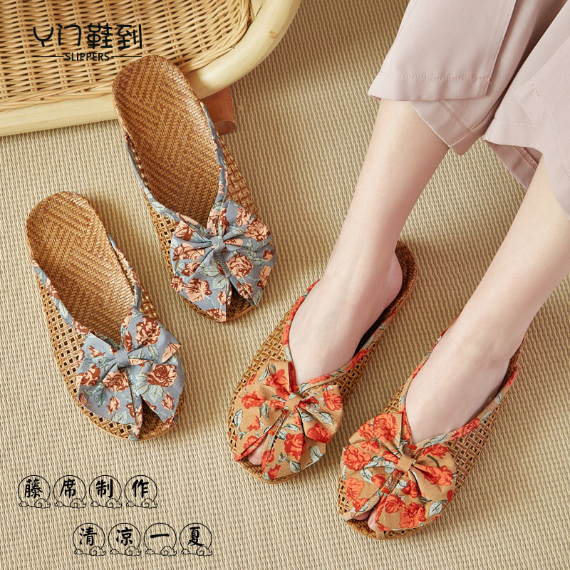 New Summer Rattan Woven Linen Slippers for Women, Korean Style Bow-Knot Closed-Toe Bamboo Slippers for Home Comfort New Summer Rattan Woven Linen Slippers for Women, Korean Style Bow-Knot Closed-Toe Bamboo Slippers for Home Comfort