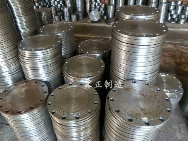 ເຫຼັກກາກບອນ 304 flange blind plate flange cover flange plug processing custom blind plate gasket blind cover