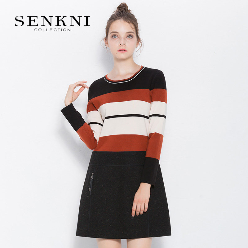 San Coni Mall with New Knitting Wool Sticking and Leisure Comfortable Autumn Winter Temperature Long Sleeve Dress