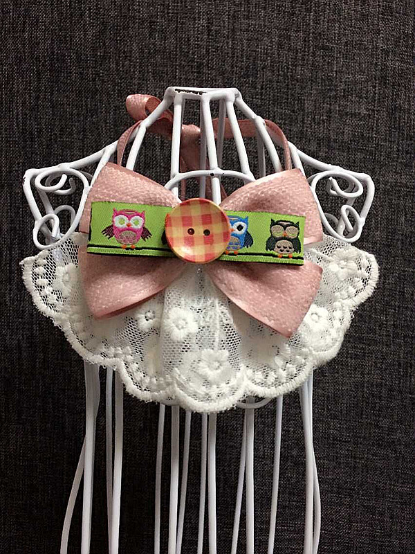 Pet Butterfly ties the Kkibi Panda Closed Bell Collar and Medium Dog Tie Tie