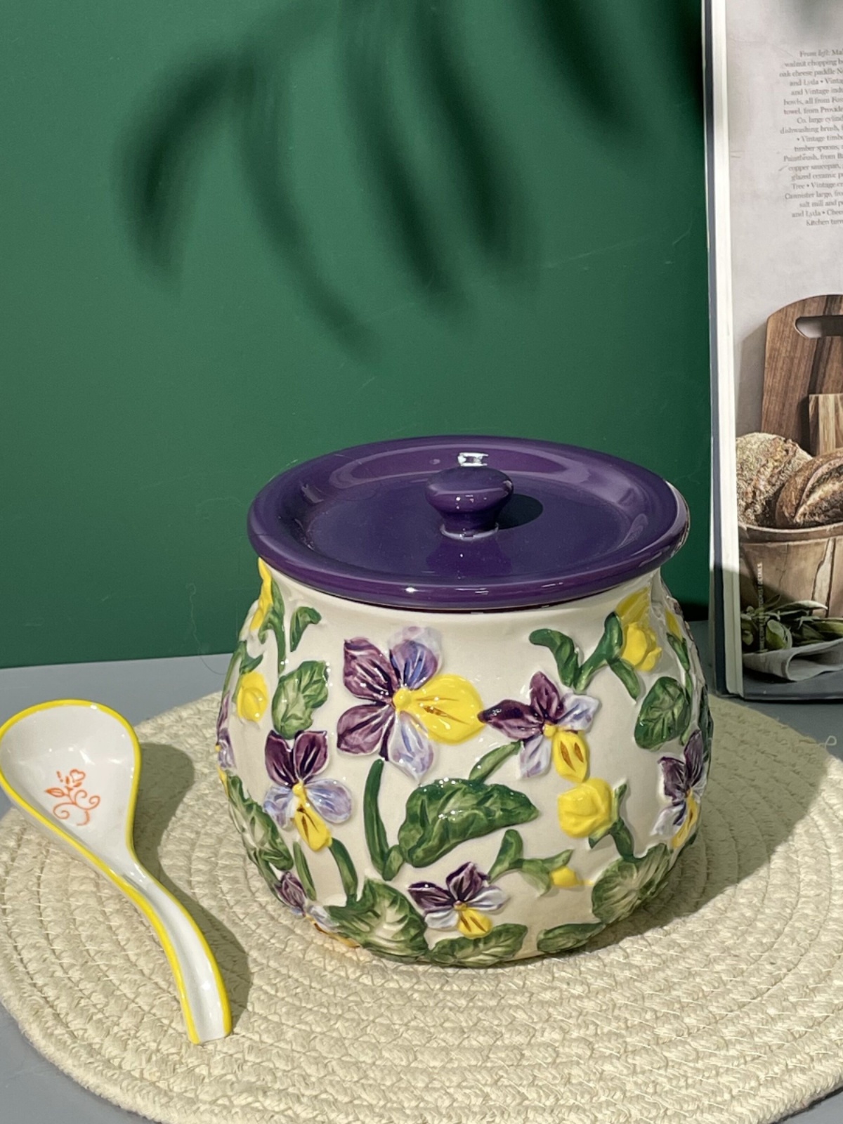 Export US Home High temperature resistant ceramic Pork Oil Tank Kitchen Red Oil Jars Oil Splash peppers with cover chili-Taobao