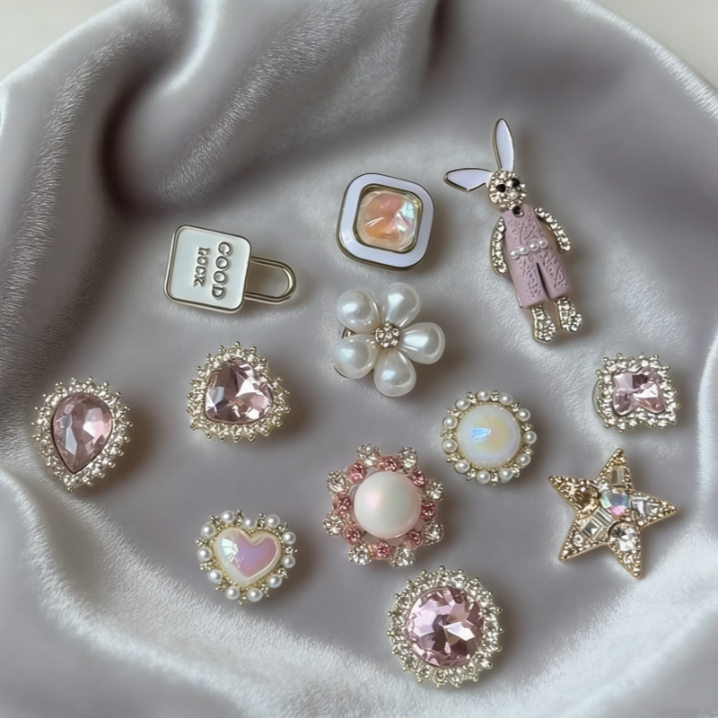 Crocs Shoe Charms Suitable for Crocs Accessories, Shoe Buckles, Cloud Buckles, Decorative DIY Accessories, Shoe Ornaments