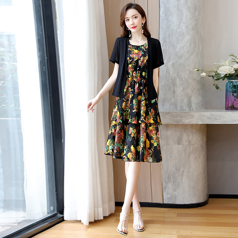 Chiffon suit skirt women's summer dress 2022 new Western style fashion small man floral dress two-piece trendy