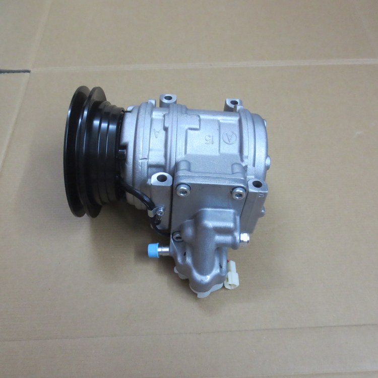 Adapt to Mitsubishi V32 air conditioning compressor 4G 54 engine air conditioning air conditioning pump compressor