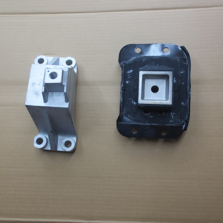 Adapt to the Cheetah CS 10 engine foot - rubber manually buffer bracket engine foot - pad scaffolding frame