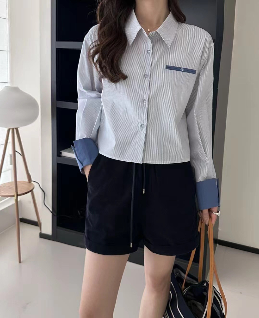 韩系设计感宽松时尚百搭衬衫女2025春季新款简约休闲长袖衬衣上衣