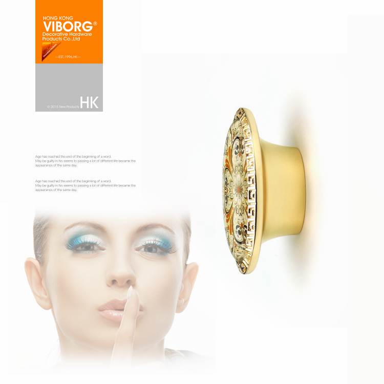 ����򱤽�ɫ����tk8310a