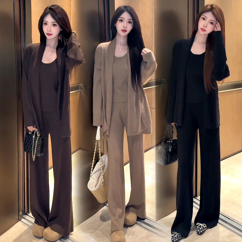 Old Money Style Knitted Suit for Women 2026 Autumn New Elegant Simple Cardigan Jacket Vest Wide-Leg Pants Three-Piece Set