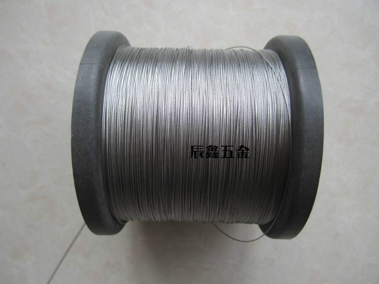 304 stainless steel clad steel wire rope coated steel wire rope with the most soft and most thin covered plastic wire rope 7 * 7 0 5mm