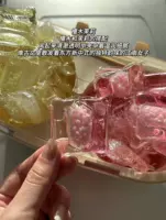 Из сандалового дерева, в форме цветка