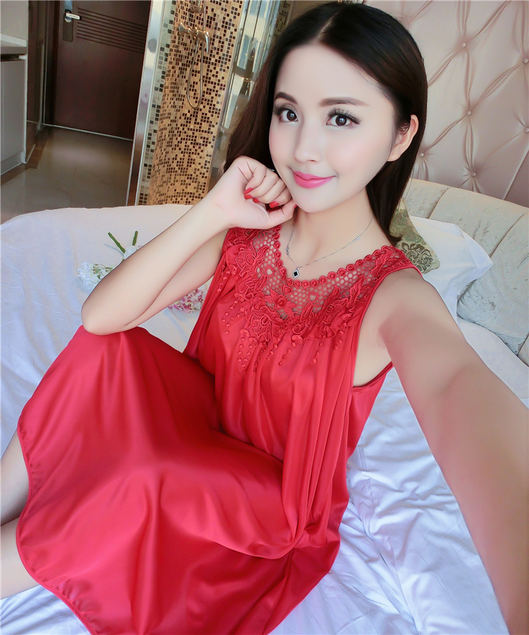 Đồ ngủ của phụ nữ mùa hè ngắn tay lỏng kích thước lớn băng lụa nightdress không tay chất béo M200 kg lụa sexy dây đai váy