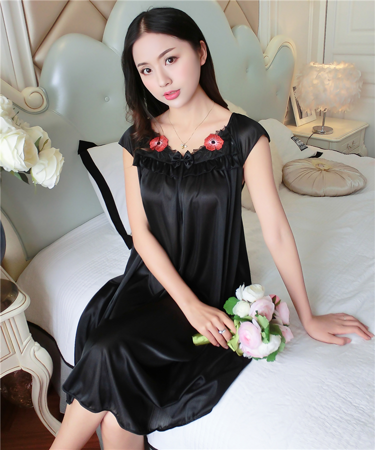 Nightdress nữ mùa hè sexy Hàn Quốc phiên bản của băng lụa ren đồ ngủ ngắn tay lụa lụa phần mỏng lỏng kích thước lớn ăn mặc đỏ