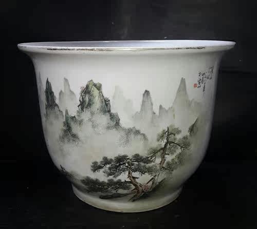 Collection of old goods from the state-owned porcelain factory-modern flower pots