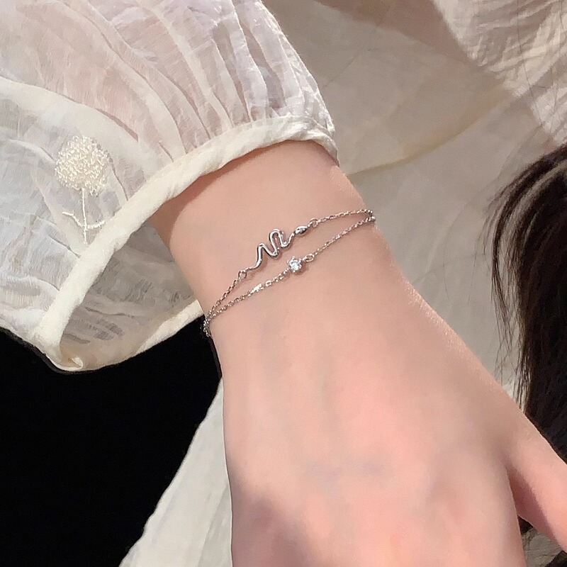 Everyday Versatile Double-Layer Snake-Shaped Bracelet for Women, Minimalist Style with a Sense of Sophistication, Zodiac Snake 2026 New Model, Birth Year Jewelry