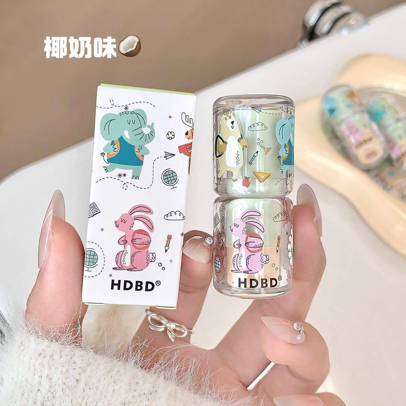 一支唇膏,一部童趣美学史_唇膏_淘宝美妆网