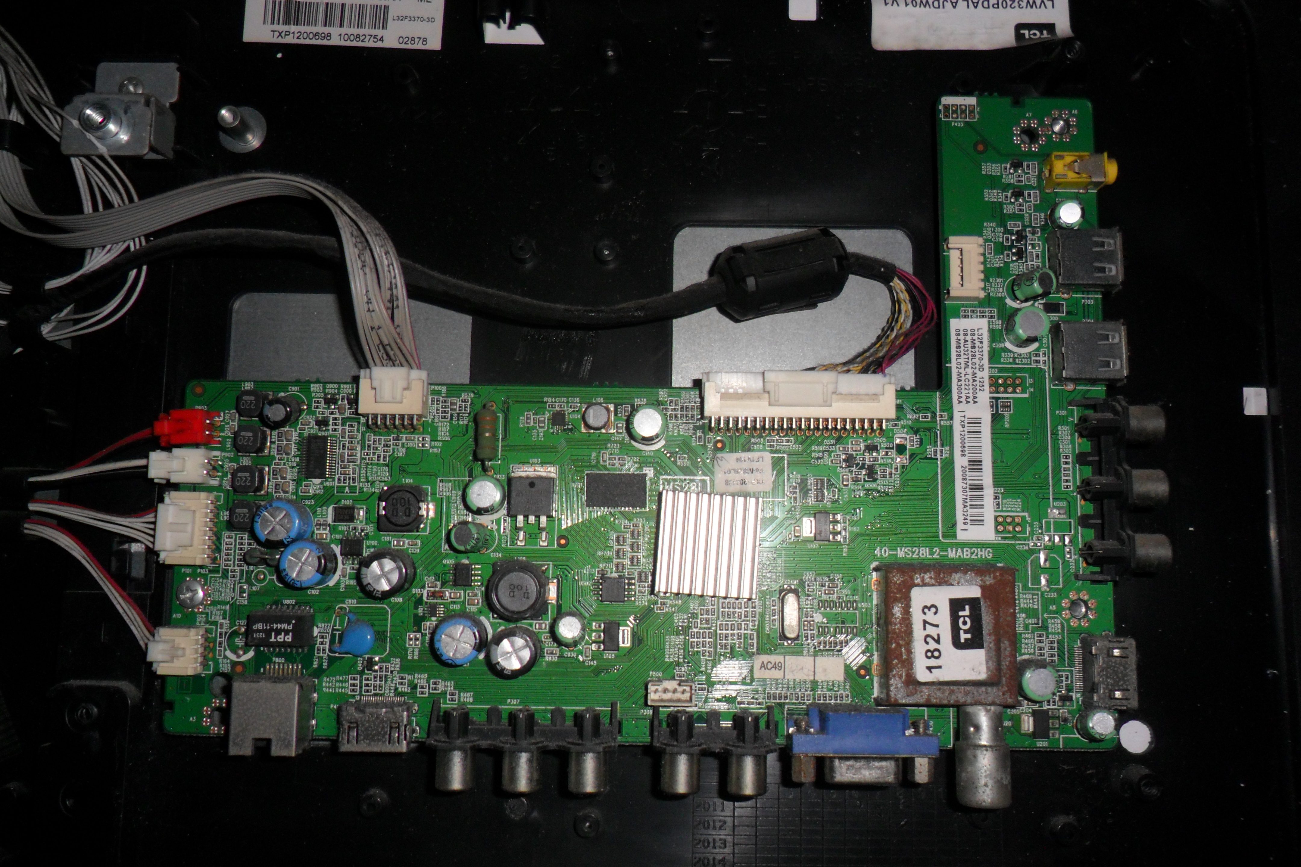 Original TCL L32F3370-3D motherboard 40-ms28l2-mab2hg screen LVW320PDAL