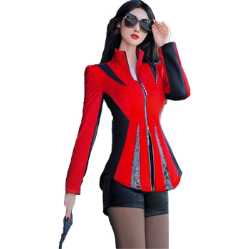 A slim fit and slim contrasting cotton jacket A slim fit and slim contrasting cotton jacket