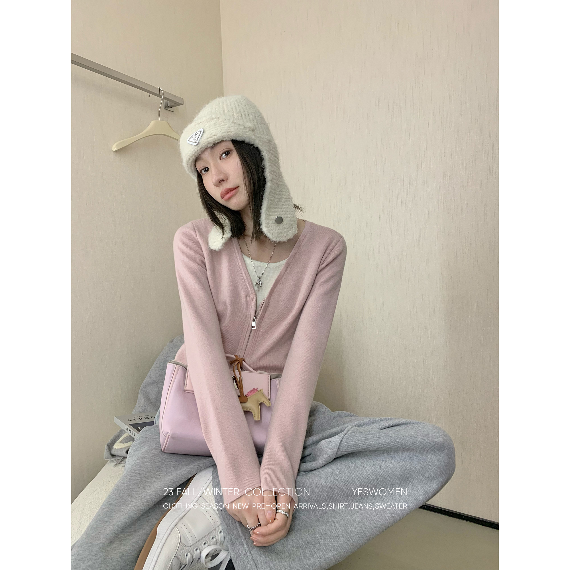 Small and easy to customize fake two-piece zipped knitwear -14 - pin fine branched wool blend hit bottom inner lap blouse Women's autumn-Taobao