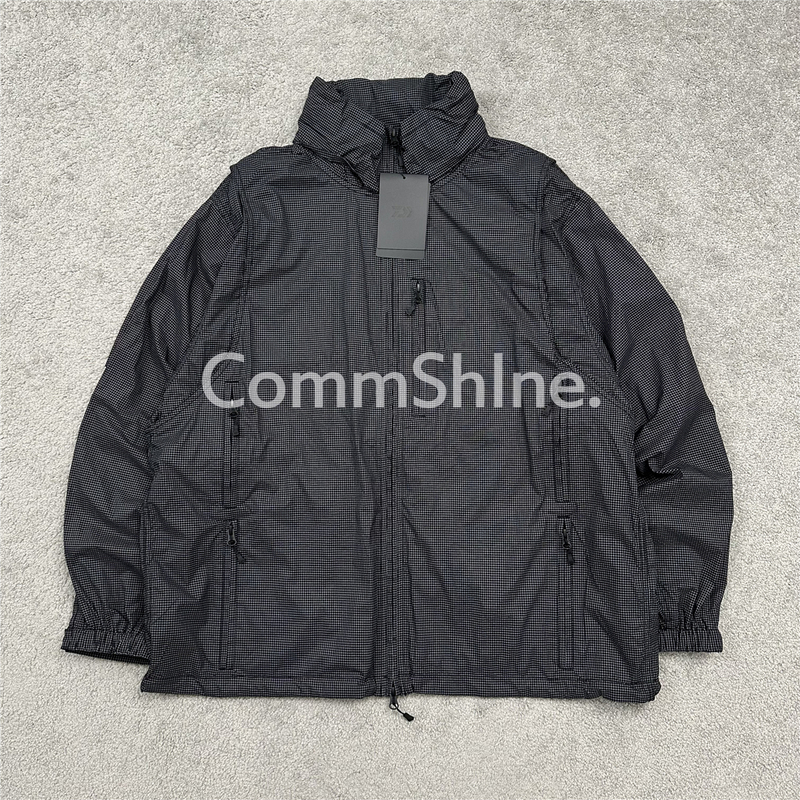 In Stock Daiwa Pier39 Dyneema Parka 24Aw Lightweight Functional Waterproof Hooded Plaid Jacket In Stock Daiwa Pier39 Dyneema Parka 24Aw Lightweight Functional Waterproof Hooded Plaid Jacket