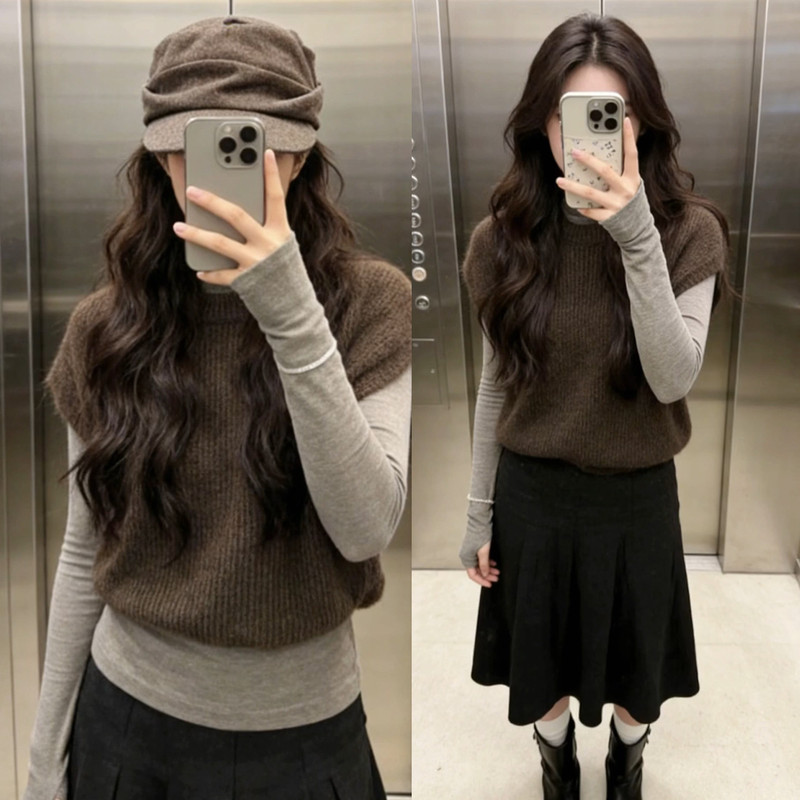 Gray Round-Neck Sweater Vest for Women, Autumn and Winter Korean Style, Layered Knitwear Vest, Sleeveless Stacked Collar Top Gray Round-Neck Sweater Vest for Women, Autumn and Winter Korean Style, Layered Knitwear Vest, Sleeveless Stacked Collar Top