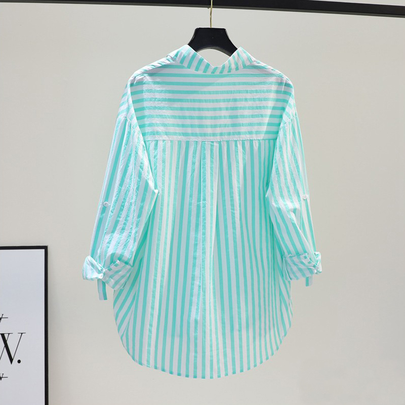 Women's Shirt 2026 New Stylish Green Vertical Striped Mid-Length Casual Fresh Versatile Blouse