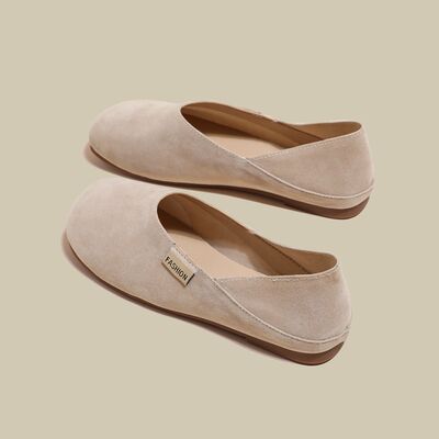 Single-shoe women's summer 2026 Spring and Autumn new style flat and versatile, one foot lazy half-slipper, two grandma shoes, bean shoes