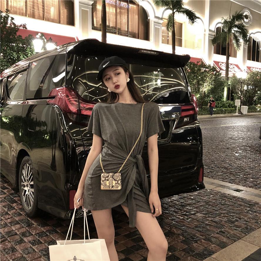 2018 mùa hè mới của Hàn Quốc phiên bản của chic không thường xuyên Slim mỏng dây đai eo một từ váy ngắn váy xòe công sở