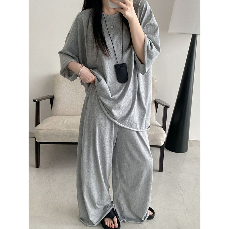 Extra Large Size 150kg Casual Sportswear Suit for Men and Women, Summer Rolled-Up Short-Sleeved T-Shirt, Loose Wide-Leg Pants, Two Pieces Extra Large Size 150kg Casual Sportswear Suit for Men and Women, Summer Rolled-Up Short-Sleeved T-Shirt, Loose Wide-Leg Pants, Two Pieces